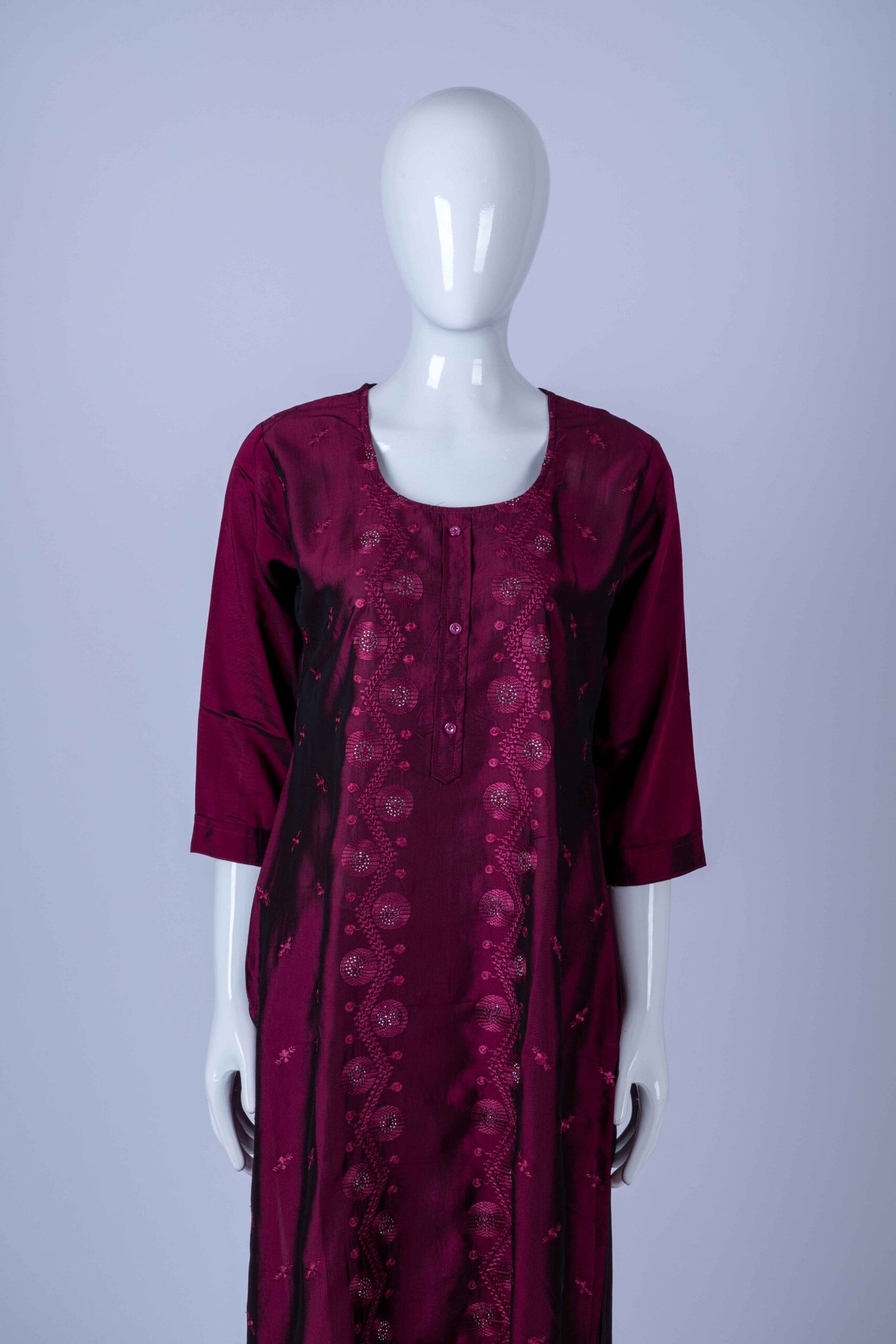 Women's Purple solid kurta with floral embroidery