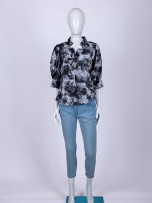 Women's Grey floral patterned top