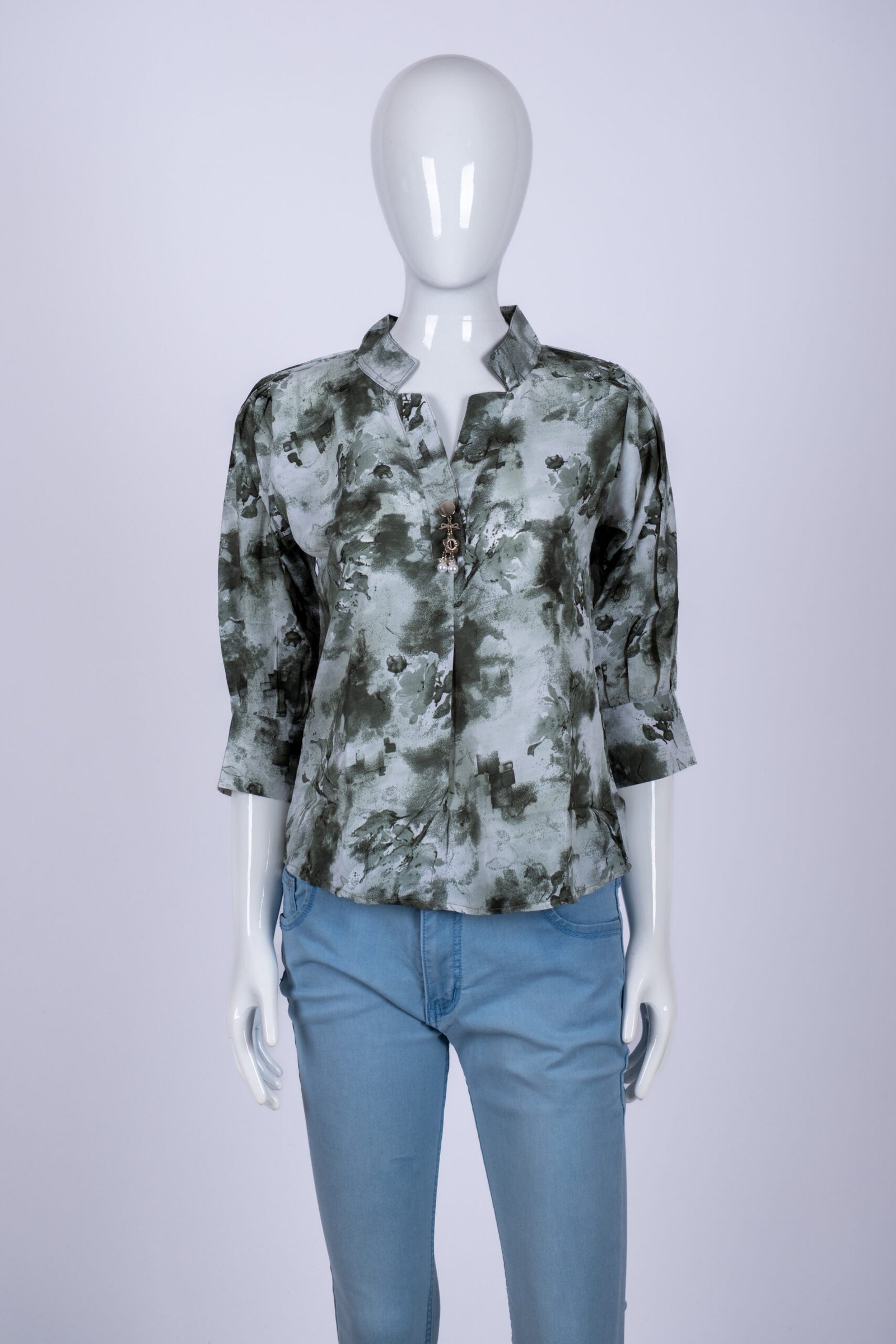 Women's Green floral patterned top