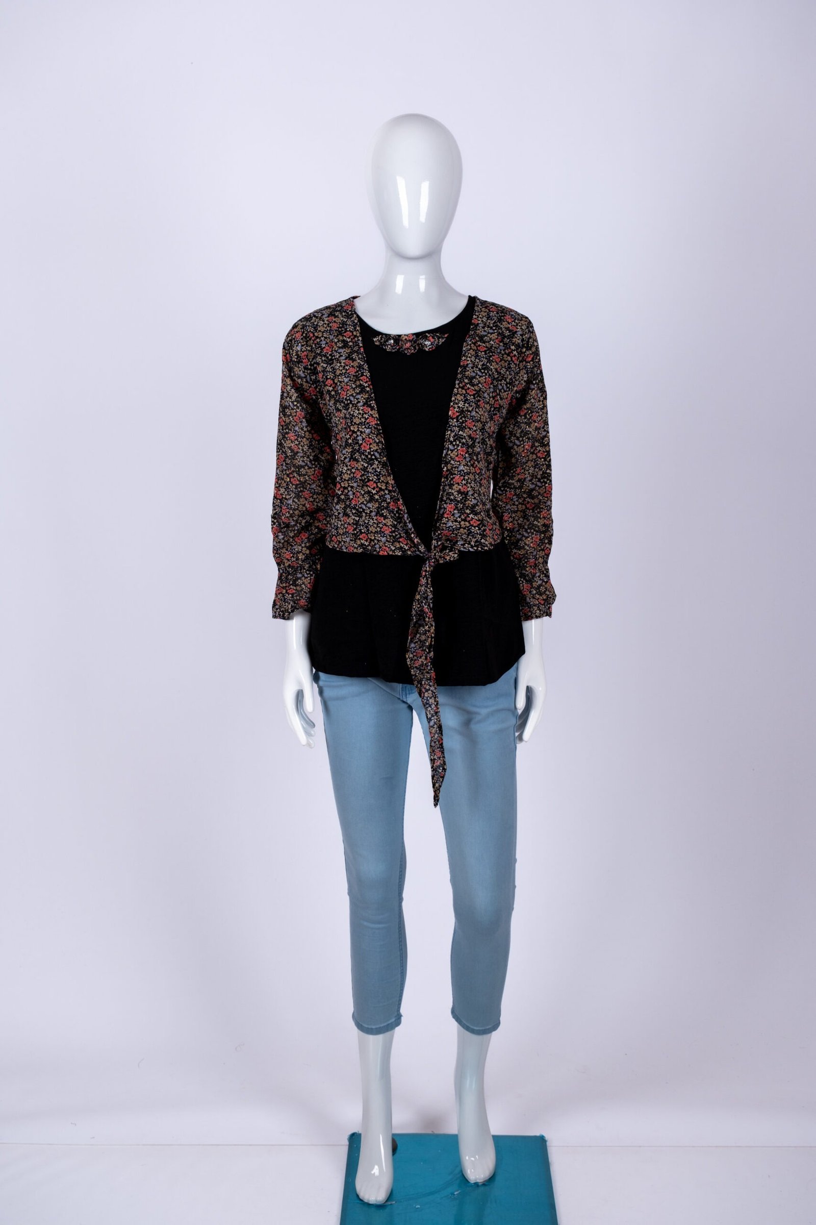 Women's Black floral overcoat top