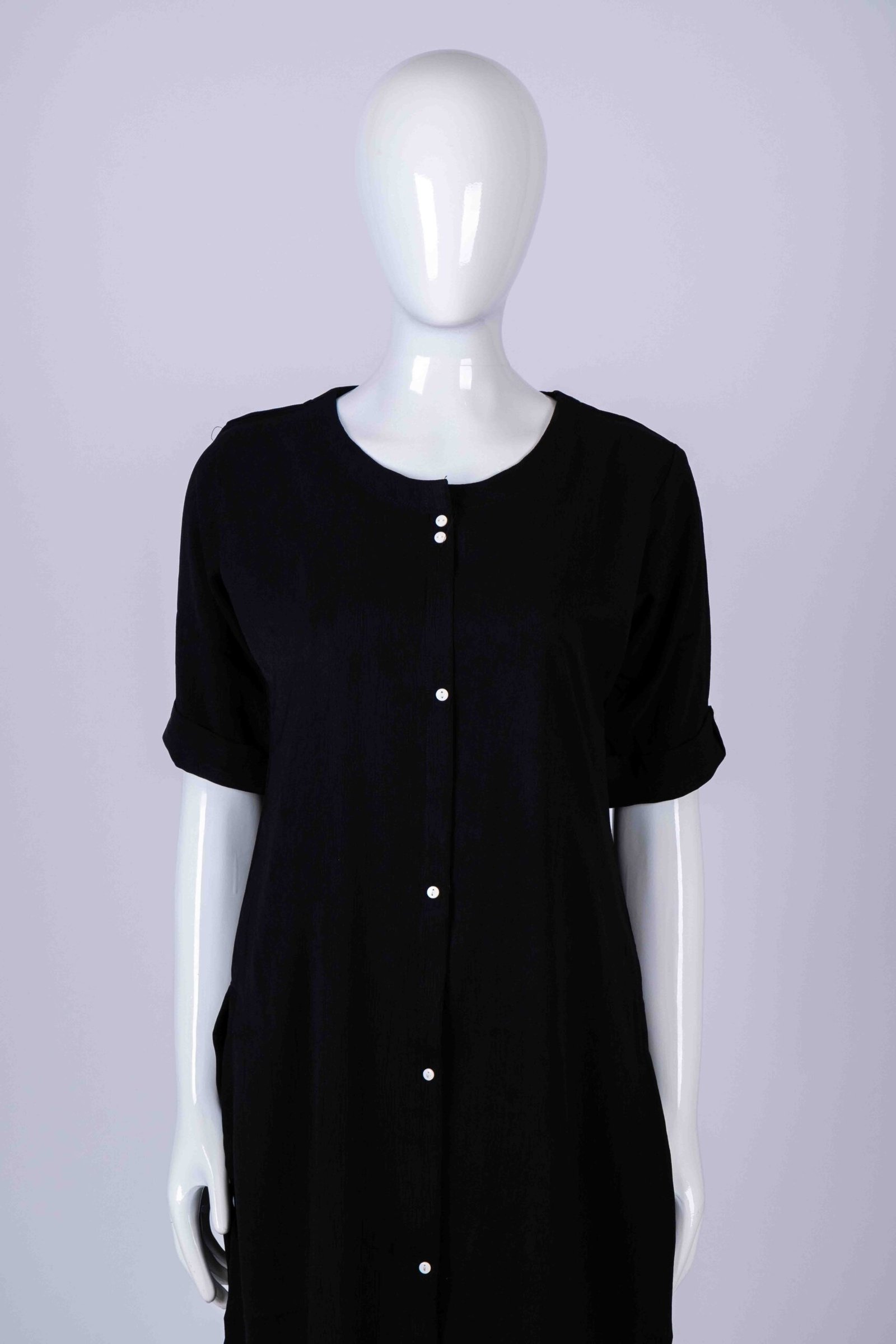 Women's Black solid button-down kurta top