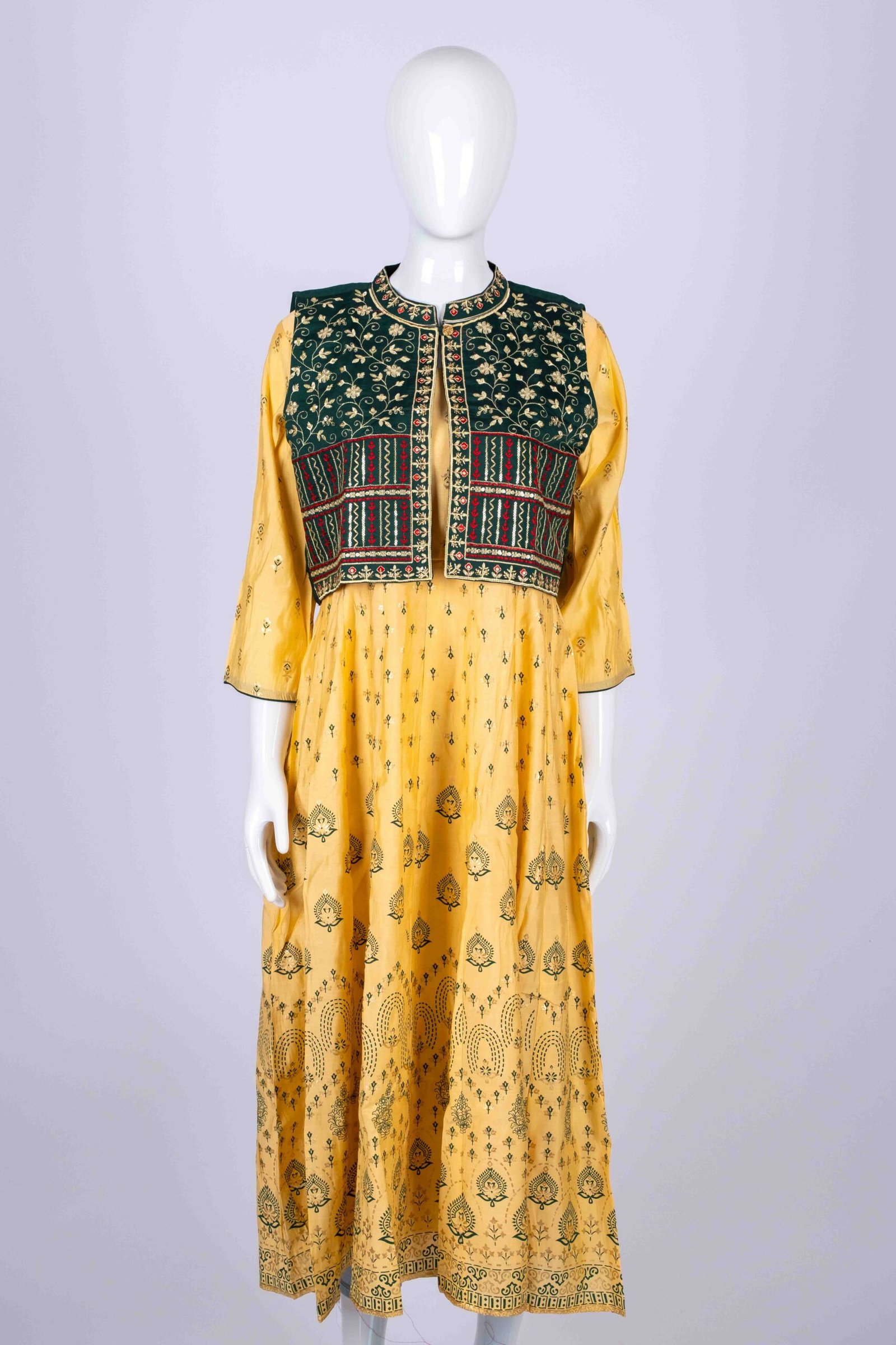 Women's Yellow ethnic printed kurta top with an embroidered overcoat