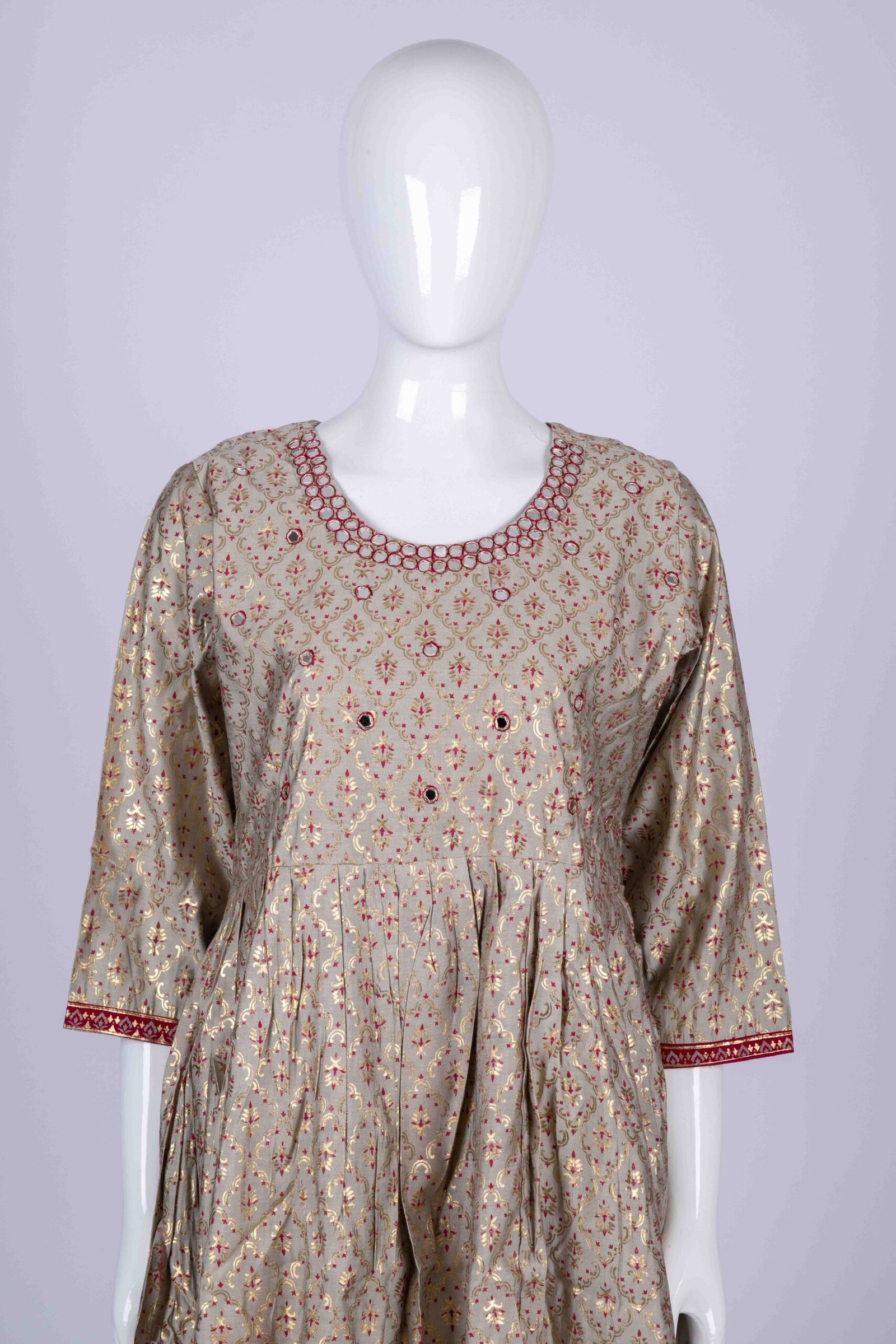 Women's Green ethnic printed kurta top with mirror embroidery